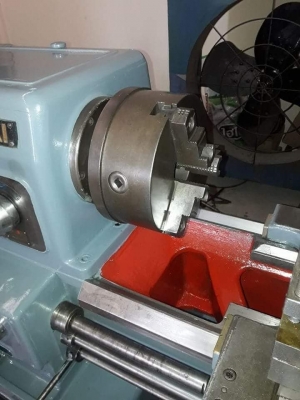 ขายเครื่องกลึงญี่ปุ่นMoriseiki 4.5 f  มีมี่จับ สามขา พร้อมใช้ครับ