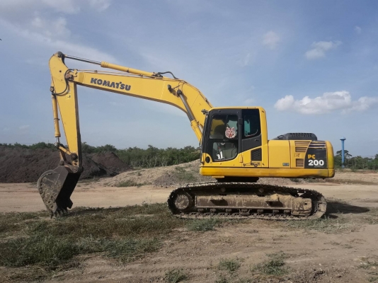 ขายpc200-8..รถใช้ในโรงงานไว้ผสมดินเท่านั้น รถเดิมๆไม่เคยแกะ เอวแน่นช่วงล่างสวยเต็ม