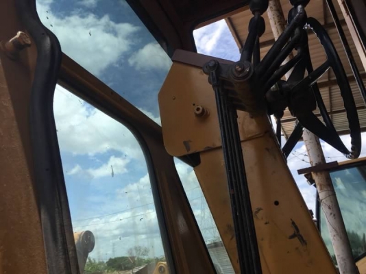 ขาย 895,000 รถเกรด GALION 850A สภาพสวยกิปพร้อมใช้ เครื่องดี เกียร์แรง ระบบไฮโดลิกพร้อม. เอกสารเล่มทะเบียน  รถอยู่ โคราช โทร 0610710295