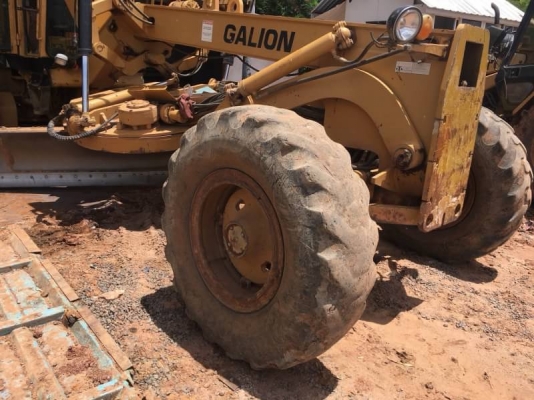 ขาย 895,000 รถเกรด GALION 850A สภาพสวยกิปพร้อมใช้ เครื่องดี เกียร์แรง ระบบไฮโดลิกพร้อม. เอกสารเล่มทะเบียน  รถอยู่ โคราช โทร 0610710295