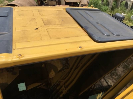 ขาย 1,250,000 บาท KOMATSU PC160-8 ทำงาน 13,XXX ชม เครื่องดี ปั้มแรง โช่หนา เอวแน่น เอกสารเล่มทะเบียน  รถอยู่ โคราช โทร 0610710295