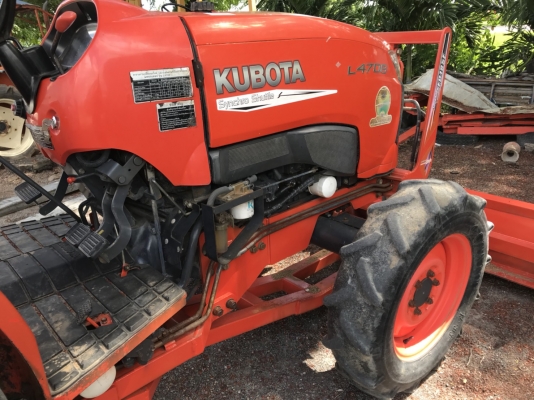 รถไถl4708dt ใบมีดหน้า เล่มพร้อม รถพร้อมใช้งาน