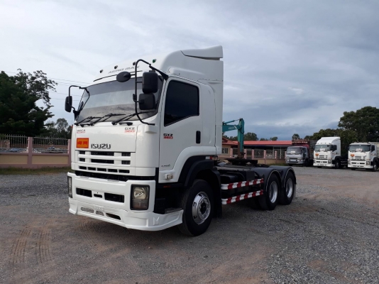 ขาย หัวลาก ISUZU 360 แรงม้า ปี 56 สภาพสวยพร้อมใช้งาน เอกสารพร้อมโอน สนใจติดต่อเราดำสุโขทัย โทร 089-7