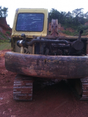 ขายรถแบคโฮ KOMATSU PC60-7 เอกสารอินวอย ราคา 300000