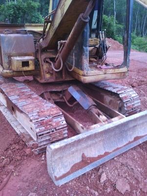 ขายรถแบคโฮ KOMATSU PC60-7 เอกสารอินวอย ราคา 300000