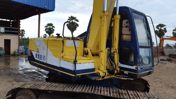 ขายรถแบคโฮ KOBELCO SK120-/// เอกสารอินวอย ราคา 560000