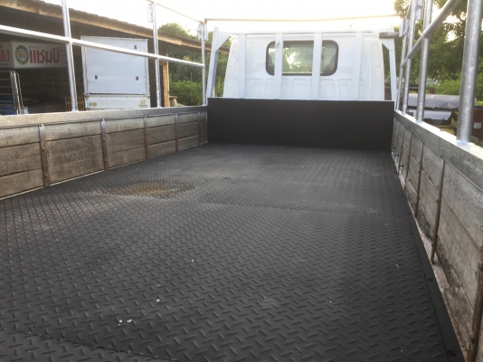 รถหกล้อNKR110ขายรถหกล้อNKR110