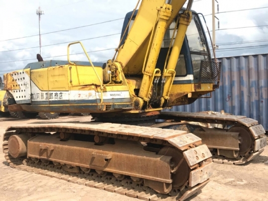 ขายรถขุด KOBELCO SK220 MARK 3 หัวแม่เหล็ก รถนอกนำเข้าเองจากญี่ปุ่น สภาพสวยพร้อมใช้ มีVDOการทำงานครับ