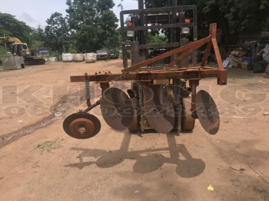 ขายด่วน หางบุกเบิก3ใบ ขนาด 28ซม  สภาพพร้อมใช้งาน เพียง 9500 บาท