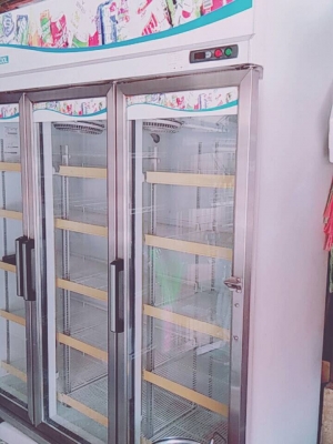 ตู้แช่ 3 ประตู SANDENINTERCOOL