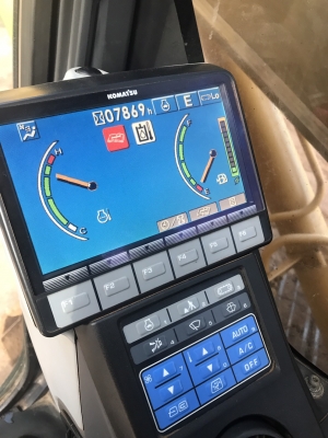 ปิดการขาย!!แบคโฮKomatsu PC160LC-8 สภาพสวย ปิดการขาย!!แบคโฮKomatsu PC160LC-8 สภาพสวย