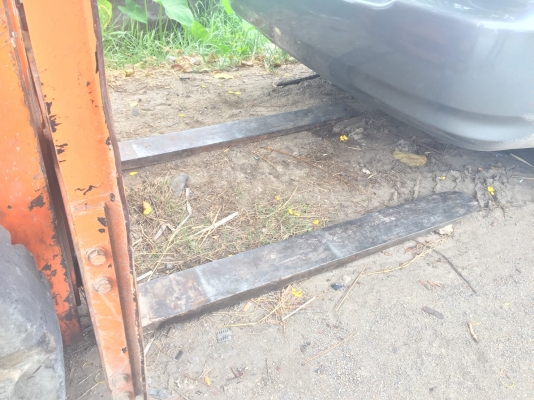 รถฟอร์คลิฟต์ TOYOTAรุ้น5 2ตัน เครื่องดีเซล1J เสาสูง3เมตร ยางตัน เกียร์ธรรมดา พร้อมใช้