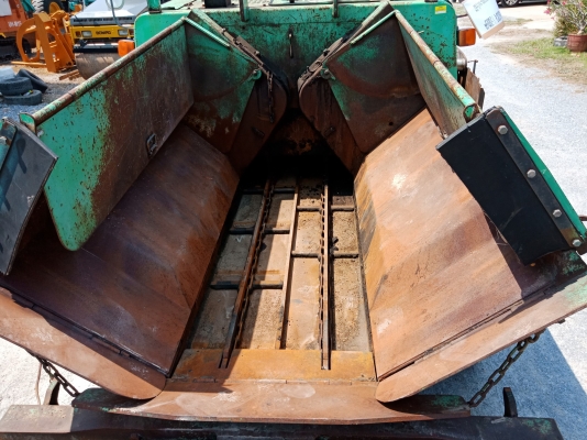 มาใหม่ พร้อมใช้ รถปูยาง 3เมตร HANTA F31W2 นำเข้าจากญี่ปุ่น โทร.090-986-2521 อ๊อบ