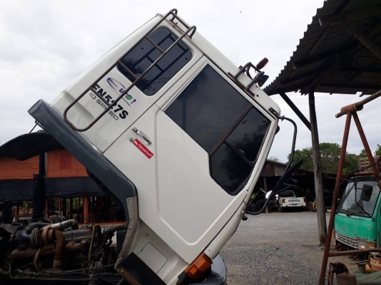 ขายรถสิบล้อ 2 เพลา Mitsubishi 527 TD