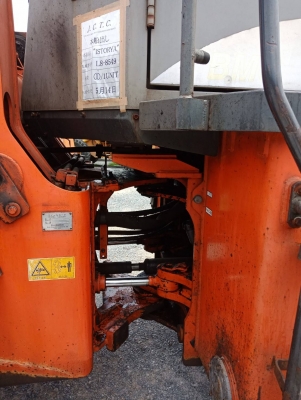 รถญี่ปุ่นเกรดA ขายถูก HITACHI LX130-7 เก่าญี่ปุ่นแท้ สภาพสวย ราคาไม่แพง โทร.090-986-2521 อ๊อบ