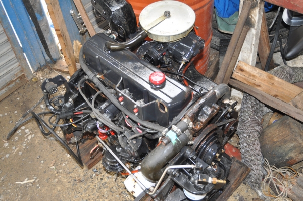 ขาย เครื่องเรือ volvo penta 3.0 ลิตร