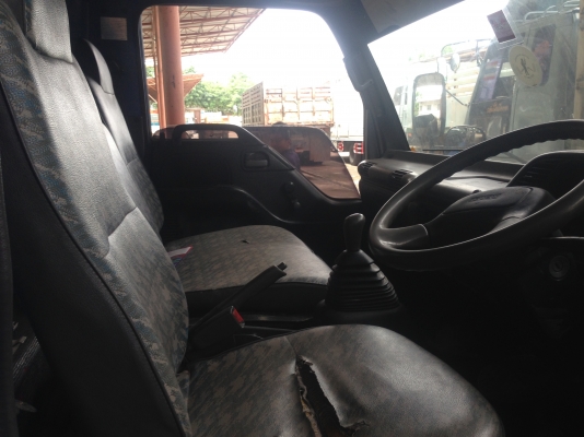 ขายด่วน 6 ล้อ Isuzu NQR 140 แรง สภาพพร้อมใช้