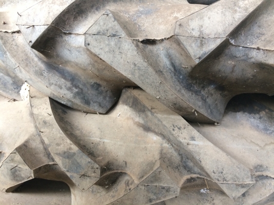 ยางใหม่12.4-32