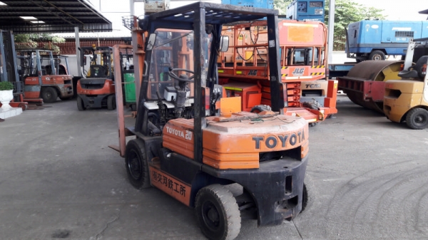 ขายรถยก 2 ตัน รถนอกนำเข้าเองจากญี่ปุ่น MADE IN JAPAN