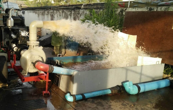 เครื่องสูบนํ้าประกอบใหม่พร้อมใช้งาน เครื่องยนต์ ISUZU  c223 เครื่อง 2200 CC 75 แรงม้า