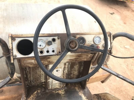 ขาย 695,000 บาท INGERSALLAND SD100B 2 เปลือก 2 เพลา เครื่องดี ปั้มแรง สภาพพร้อมใช้ เอกสารเล่มทะเบียน  รถอยู่ โคราช โทร 0610710295