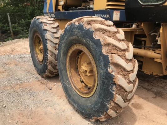 ขาย 895,000 รถเกรด GALION 850A สภาพสวยกิปพร้อมใช้ เครื่องดี เกียร์แรง ระบบไฮโดลิกพร้อม. เอกสารเล่มทะเบียน  รถอยู่ โคราช โทร 0610710295