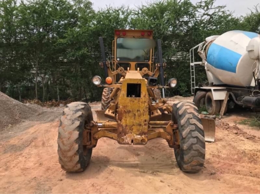 ขาย 895,000 รถเกรด GALION 850A สภาพสวยกิปพร้อมใช้ เครื่องดี เกียร์แรง ระบบไฮโดลิกพร้อม. เอกสารเล่มทะเบียน  รถอยู่ โคราช โทร 0610710295