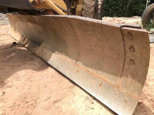 ขาย 895,000 รถเกรด GALION 850A สภาพสวยกิปพร้อมใช้ เครื่องดี เกียร์แรง ระบบไฮโดลิกพร้อม. เอกสารเล่มทะเบียน  รถอยู่ โคราช โทร 0610710295