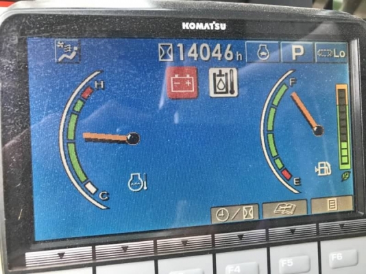 ขาย 1,250,000 บาท KOMATSU PC160-8 ทำงาน 13,XXX ชม เครื่องดี ปั้มแรง โช่หนา เอวแน่น เอกสารเล่มทะเบียน  รถอยู่ โคราช โทร 0610710295