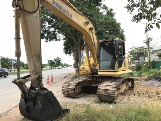 ขาย 1,250,000 บาท KOMATSU PC160-8 ทำงาน 13,XXX ชม เครื่องดี ปั้มแรง โช่หนา เอวแน่น เอกสารเล่มทะเบียน  รถอยู่ โคราช โทร 0610710295