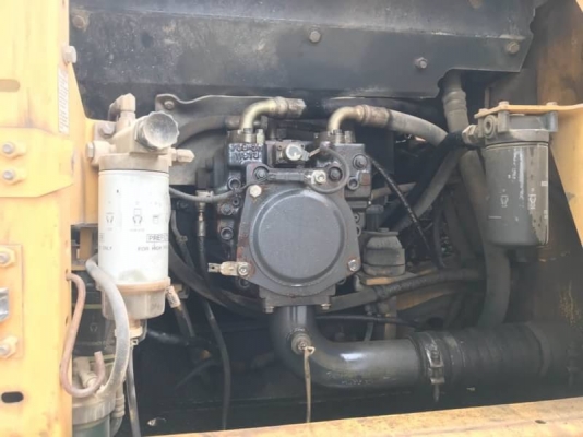 ขาย 1,250,000 บาท KOMATSU PC160-8 ทำงาน 13,XXX ชม เครื่องดี ปั้มแรง โช่หนา เอวแน่น เอกสารเล่มทะเบียน  รถอยู่ โคราช โทร 0610710295