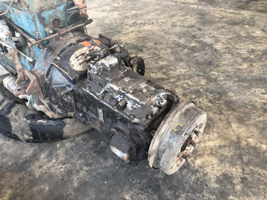 ขายเครื่องพร้อมเกียร์ Nissan PE6 220 แรงม้า