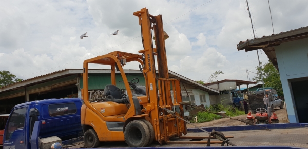 ขายด่วนรถยกKOMATSU FG15-18 ยกได้1.5ตันยกสูง4.7เมตรยางหน้าคู้รถนอกเพิ่งนำเข้ามายังไม่เคยใช้งานในเมืองไทยเลย ขายด่วนรถยกKOMATSU FG15-18 ยกได้1.5ตันยกสูง4.7เมตรยางหน้าคู้รถนอกเพิ่งนำเข้ามายังไม่เคยใช้งานในเมืองไทยเลย