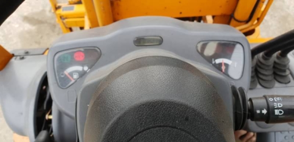 ขายด่วนรถยกKOMATSU FG15-18 ยกได้1.5ตันยกสูง4.7เมตรยางหน้าคู้รถนอกเพิ่งนำเข้ามายังไม่เคยใช้งานในเมืองไทยเลย ขายด่วนรถยกKOMATSU FG15-18 ยกได้1.5ตันยกสูง4.7เมตรยางหน้าคู้รถนอกเพิ่งนำเข้ามายังไม่เคยใช้งานในเมืองไทยเลย