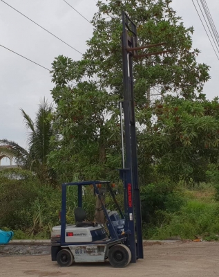 ขายด่วนรถยกKOMATSU FG18-15 ยกได้2ตันยกสูง5เมตรยางตัน4เส้นรถนอกเพิ่งนำเข้ามายังไม่เคยใช้งานในเมืองไทยเลย