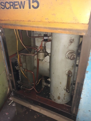 ขายปั๊มลมสกรู20แรงHitachiราคาไม่แรงครับพร้อมใช้ครับ ขายปั๊มลมสกรู20แรงHitachiราคาไม่แรงครับพร้อมใช้ครับ