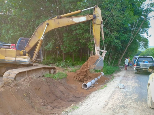 ขายรถแบคโฮ KOBELCO SK200-3 ขายรถแบคโฮ KOBELCO SK200-3