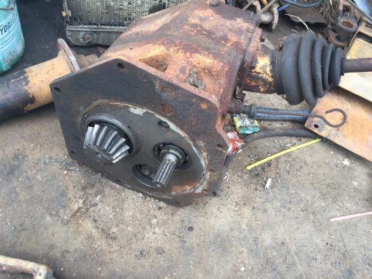 ขายเกียร์รถมิสซู ราคาต่อรองคุยกันได้ โทร0616613023 แพรว