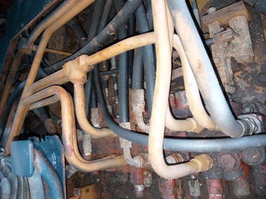 ขายแมคโฮPC 40 นำเข้า เก่านอก พร้อมใช้งาน มีเอกสารนำเข้า