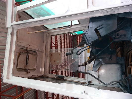 ขายแมคโฮPC 40 นำเข้า เก่านอก พร้อมใช้งาน มีเอกสารนำเข้า