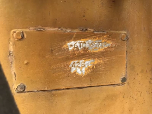 ขาย 265,000 รถตักหน้าขุดหลัง  CATTERPILAR 428B เครื่องดี เกียร์แรง สภาพพร้อมใช้ เอกสารชื้อขาย  รถอยู่ โคราช โทร 0610710295