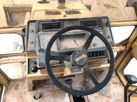 ขาย 265,000 รถตักหน้าขุดหลัง  CATTERPILAR 428B เครื่องดี เกียร์แรง สภาพพร้อมใช้ เอกสารชื้อขาย  รถอยู่ โคราช โทร 0610710295