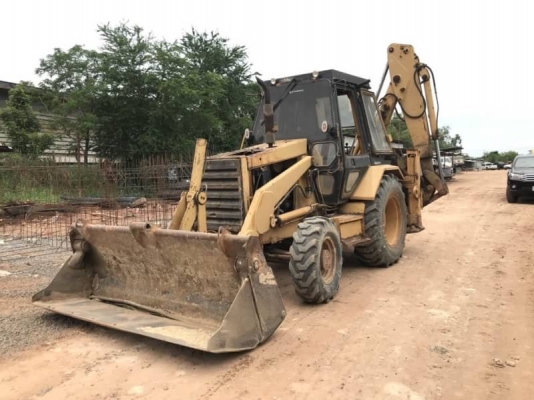 ขาย 265,000 รถตักหน้าขุดหลัง  CATTERPILAR 428B เครื่องดี เกียร์แรง สภาพพร้อมใช้ เอกสารชื้อขาย  รถอยู่ โคราช โทร 0610710295
