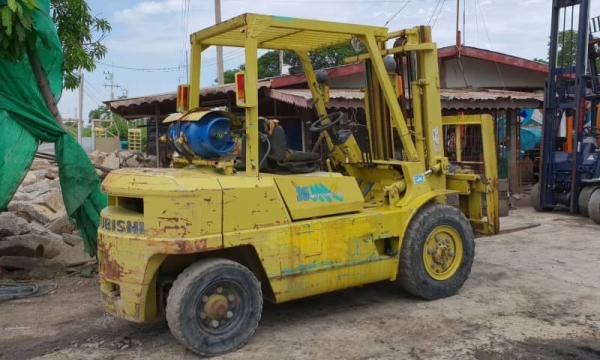 ขายด่วนรถยกMITSUBISHI FG35-18 ยก4ตันเพาเวอรเสาสูง3เมตรเกียออโต้งาสไลย์ยกให้ดูของหนัก4ตันสบายๆๆจริงๆรถนอกนำเข้ายังไม่เคยใช้งานในเมืองไทยเลย