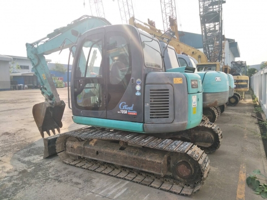 7ตัน Kobelco SK70SR-1ES ปี2006 สภาพเดิมๆ เครื่อง ปั้ม เอว ช่วงล่างสภาพดี 092-929-9942 ธีรเทพ