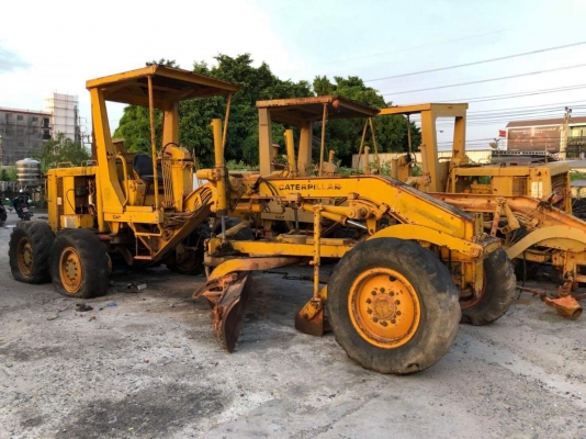 ขายซากรถเกรด 3 คัน ขายซากรถเกรด 3 คัน