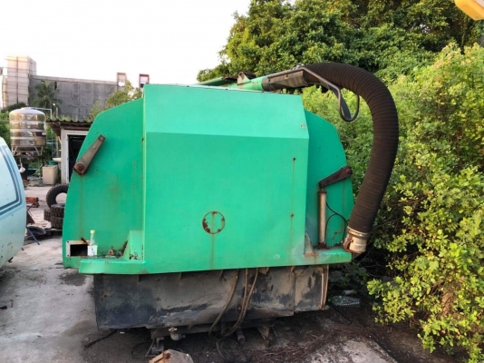 ถังดูดฝุ่นพร้อมเครื่องยนต์