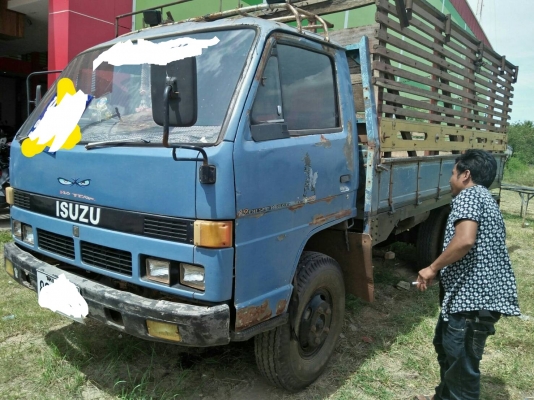 ขายรถกระบะบรรทุก6ล้อเสริมข้าง Isuzu115แรง4bd1 รถปี36 ขายรถกระบะบรรทุก6ล้อเสริมข้าง Isuzu115แรง4bd1 รถปี36