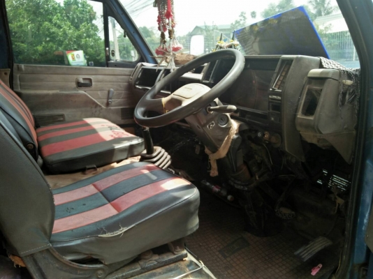 ขายรถกระบะบรรทุก6ล้อเสริมข้าง Isuzu115แรง4bd1 รถปี36 ขายรถกระบะบรรทุก6ล้อเสริมข้าง Isuzu115แรง4bd1 รถปี36