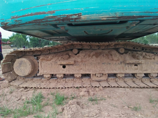 ขายรถแม็กโคKobelco200supper10,400ชม. ขายรถแม็กโคKobelco200supper10,400ชม.